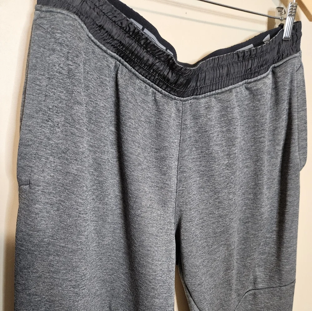 Under Armour MK1 Terry Jogger in Charcoal Grey Size XL - Picture 3 of 11